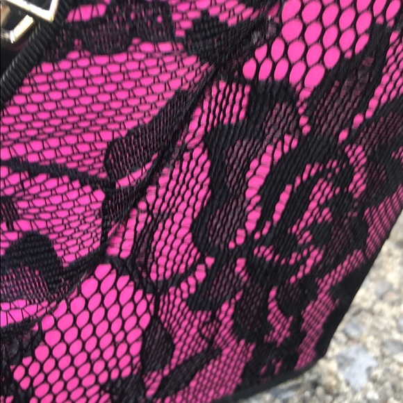 Aldo wedges hot pink topped with black lace - Picture 2 of 7